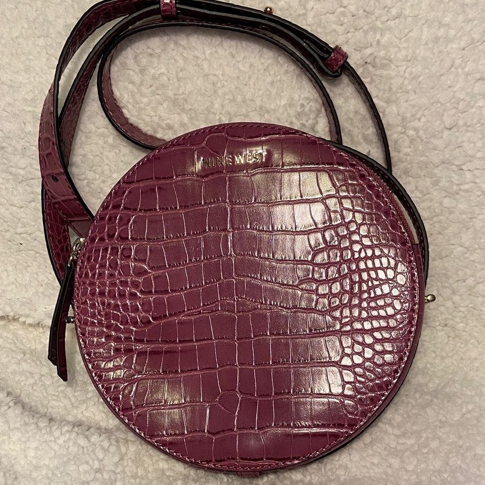 Like New Nine West Plum Croc-Embossed Crossbody Bag